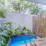Seaside Serenity Retreat At Nhoa
